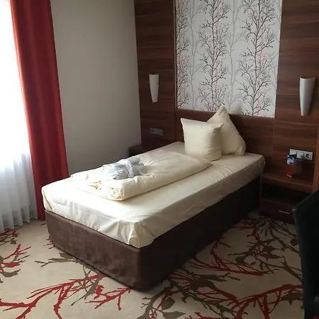 Wellnesshotel Schoenblick 4*