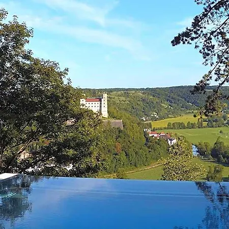 Wellnesshotel Schoenblick فندق