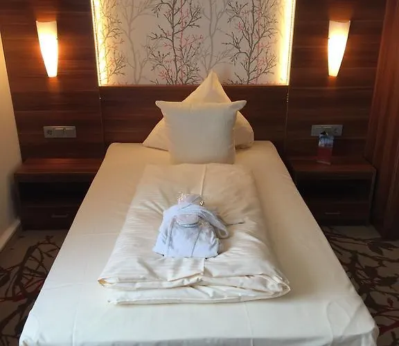 Wellnesshotel Schoenblick 4*