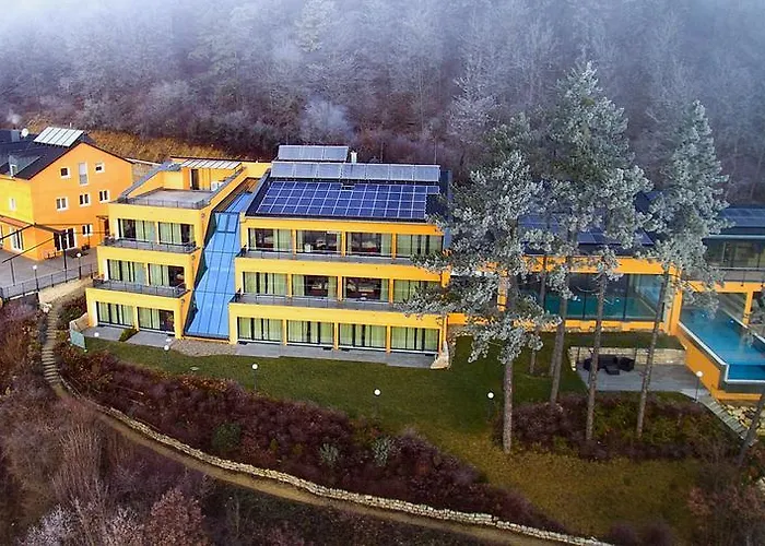 Wellnesshotel Schoenblick Hotel 4*